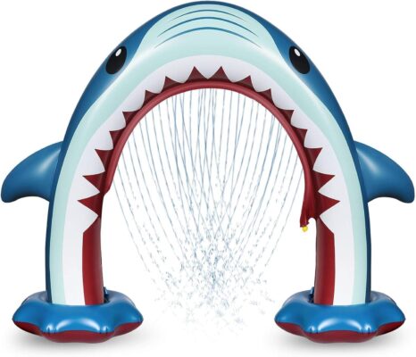Anpro Giant Shark Sprinkler – Chomping Water Fun for Kids